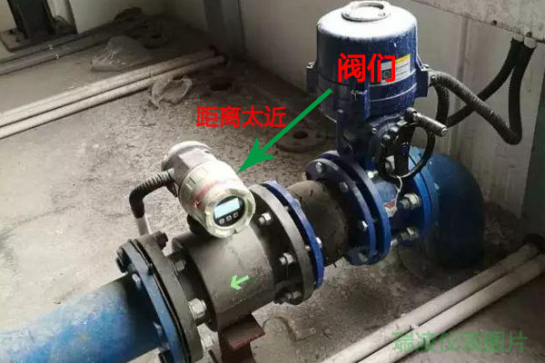 電磁流量計四張錯誤安裝示意圖，不看勿裝！